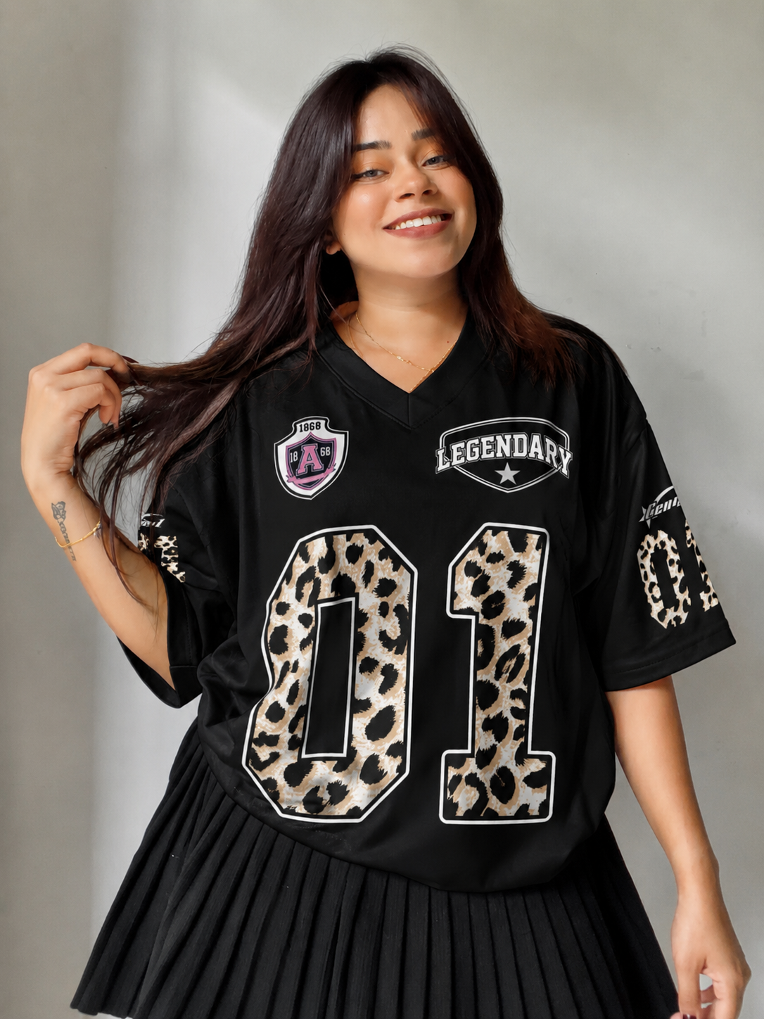 01 Lepod number V-neck t shirt