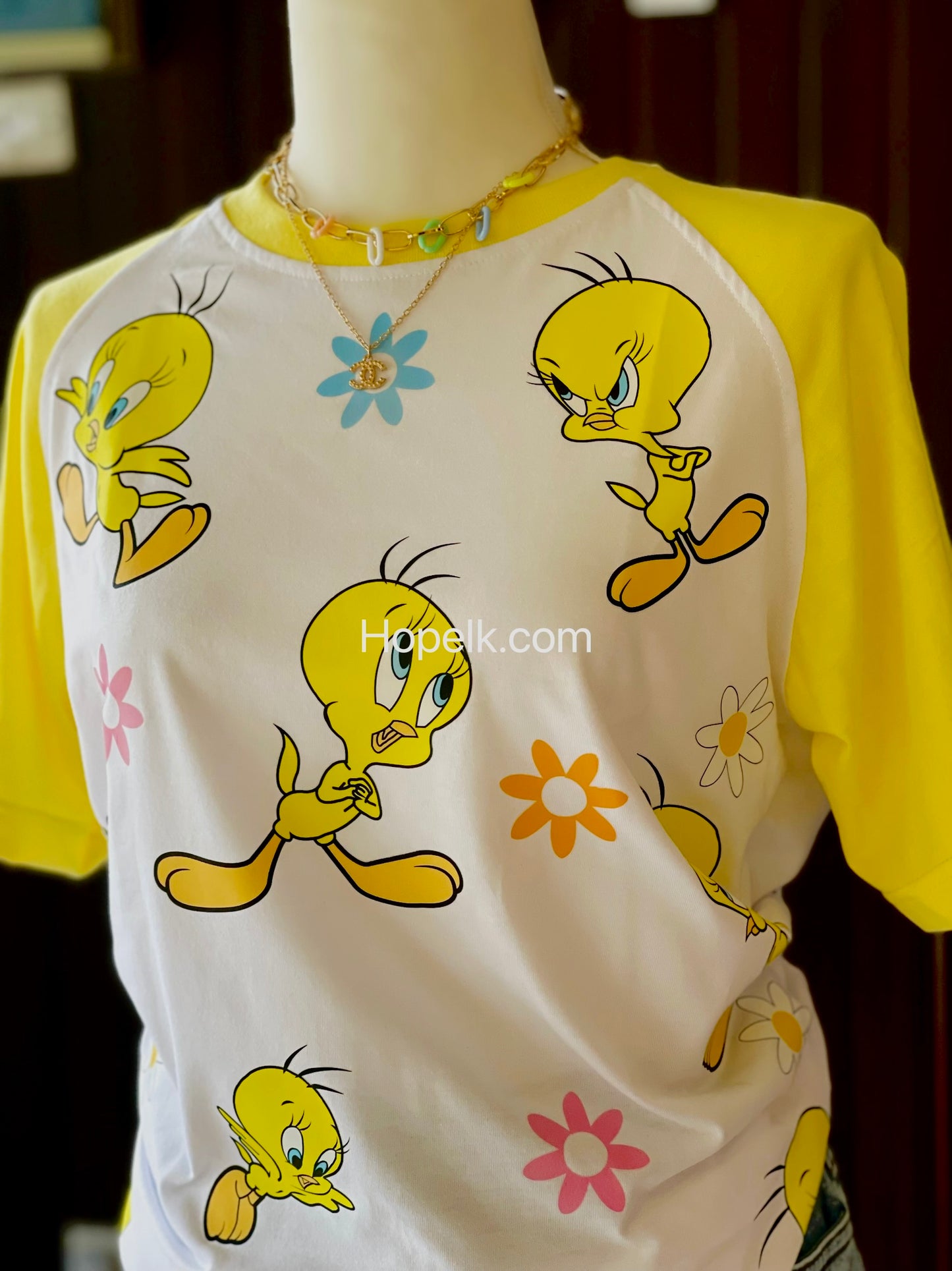 Tweety - Raglan T shirt