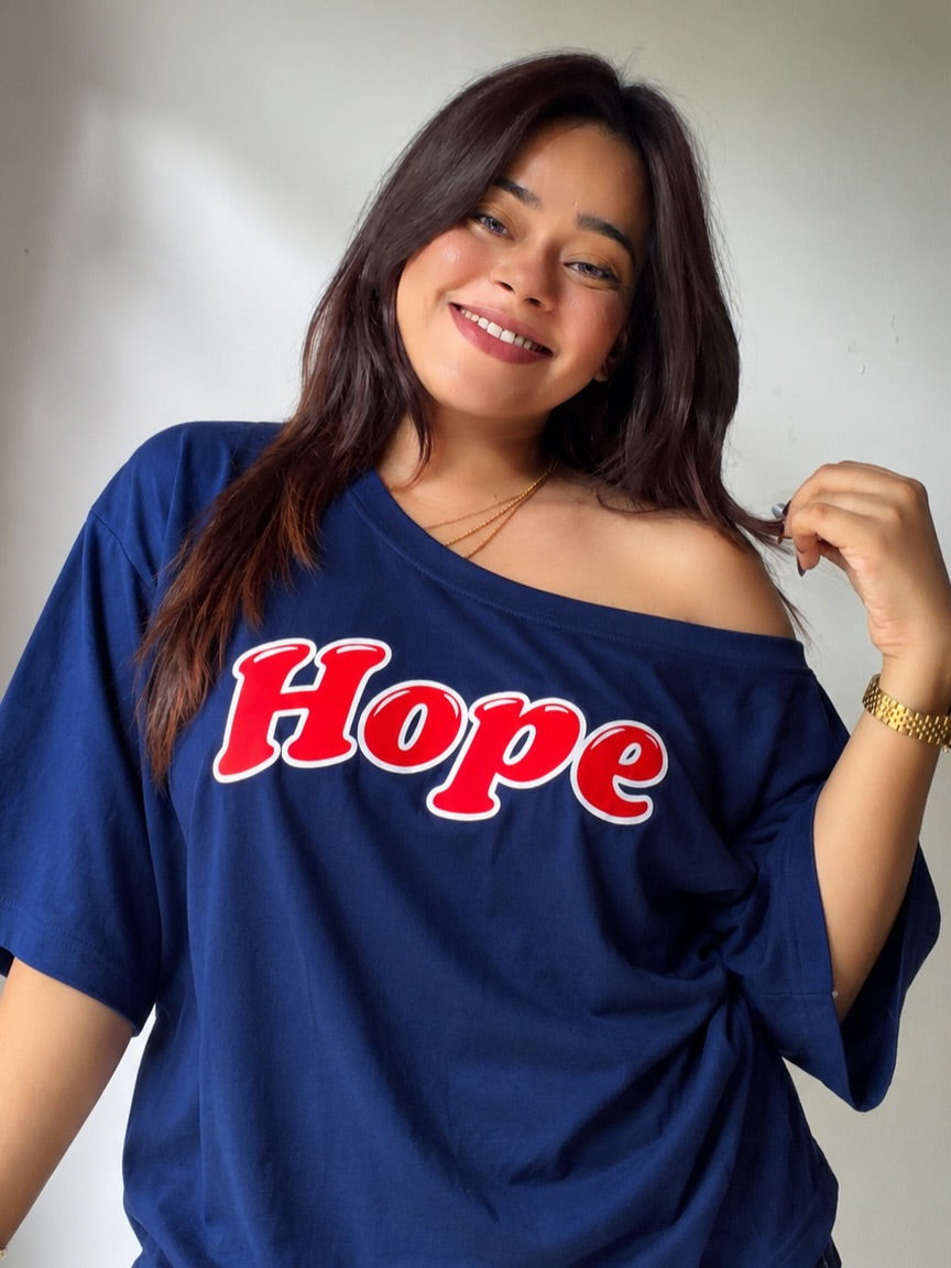 Off shoulder T shirt
